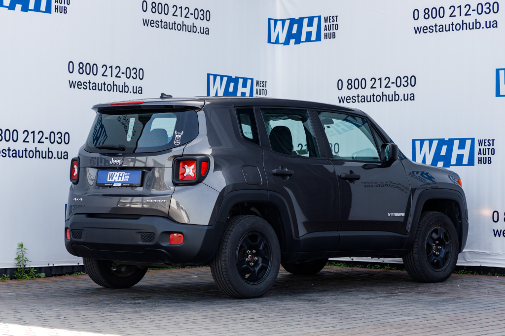 Jeep Renegade Sport 4x4 2015 photo 3