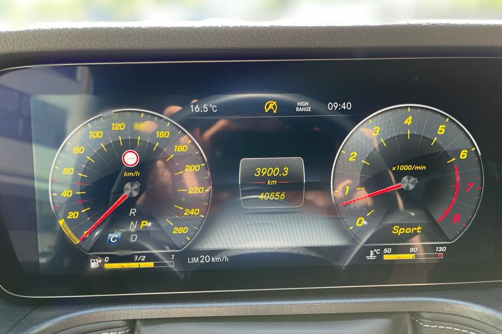 Mercedes-Benz GL 500 2019 photo 12