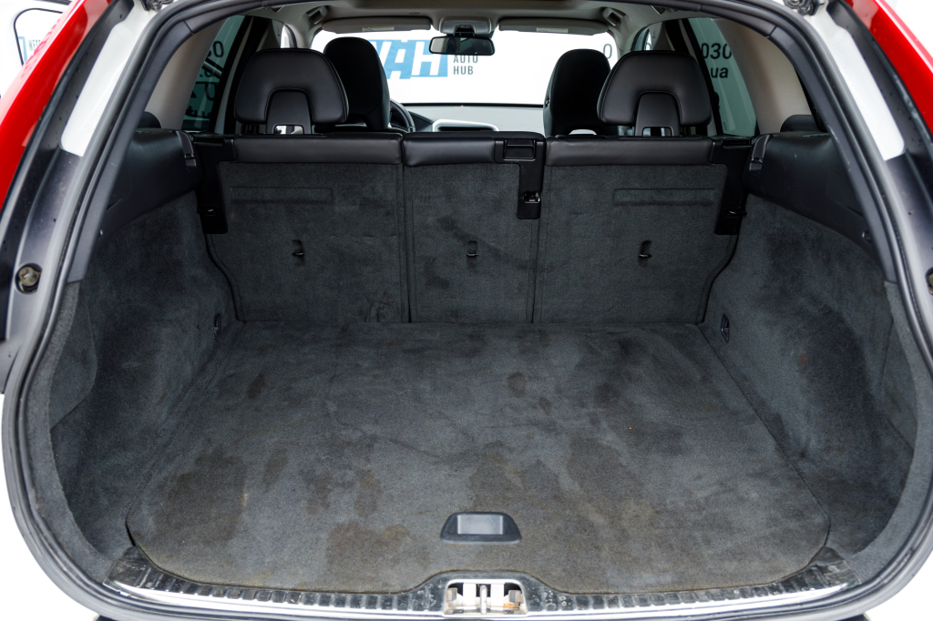 Volvo XC60 2015 фото 17