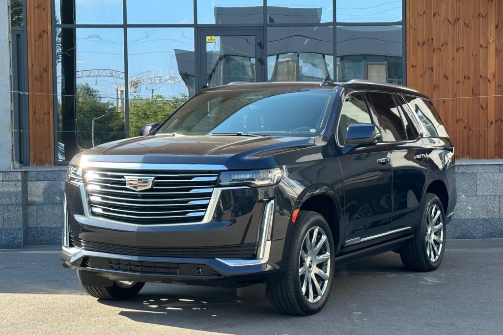 Cadillac Escalade PLATINUM 4WD 2022 фото Cadillac Escalade PLATINUM 4WD 2022 фото 2
