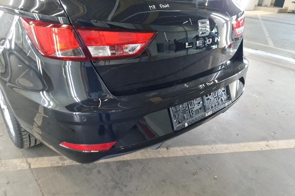 SEAT Leon ST 2018 фото 39