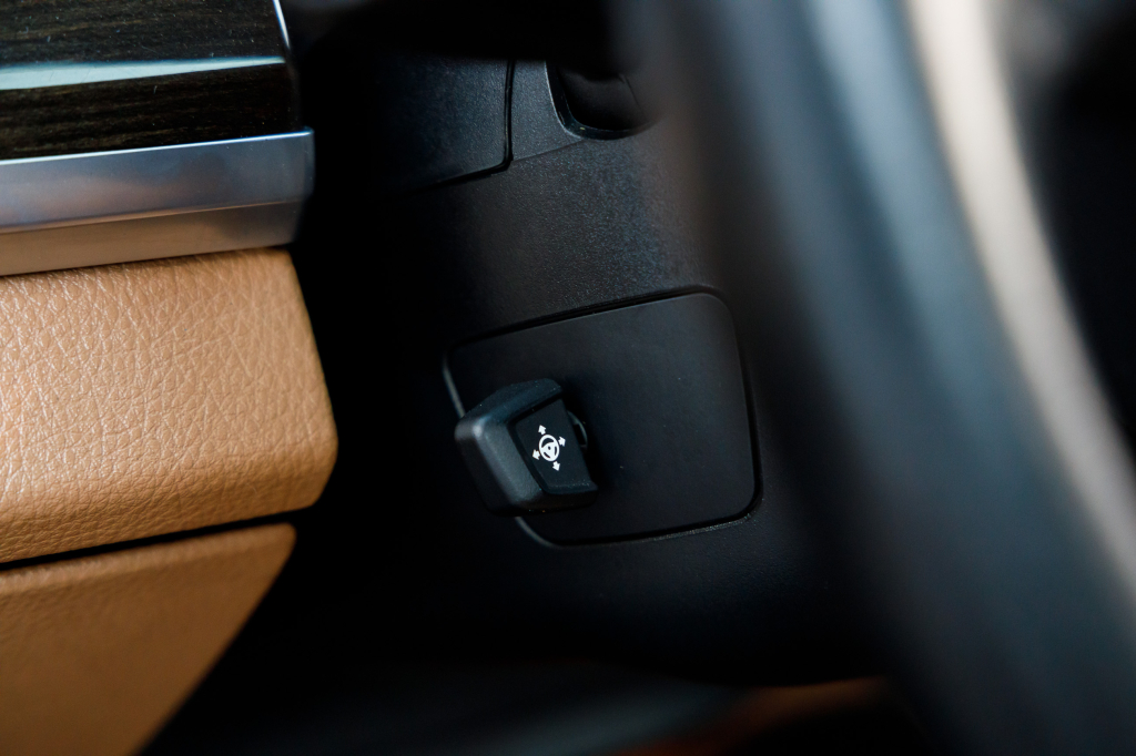 BMW 740 Li 2011 photo 25