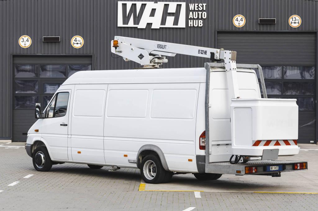 Mercedes-Benz Sprinter 2004 фото 10