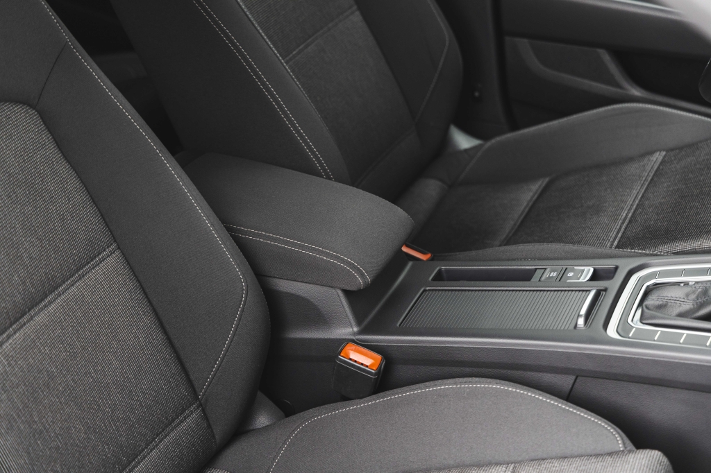 Volkswagen Passat 2016 photo 26