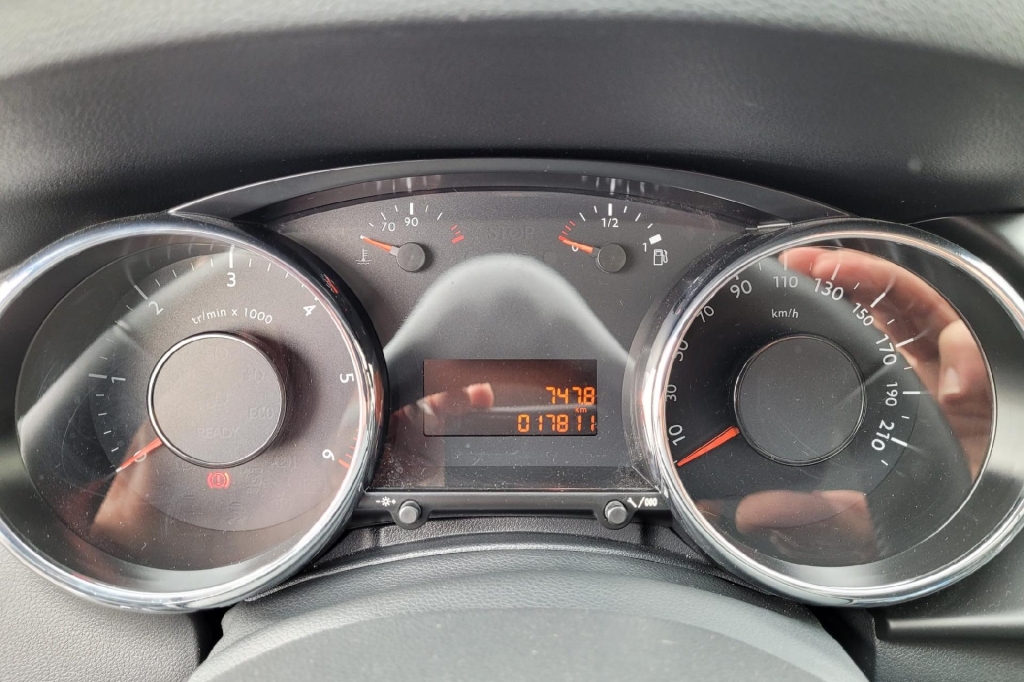 Peugeot 3008 2015 фото 1