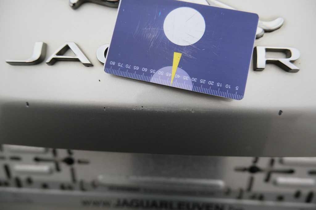 Jaguar F-Pace 2016 фото 33