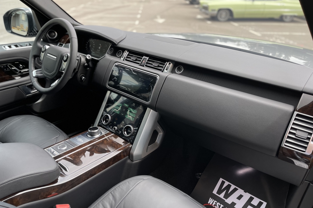 Land Rover Range Rover HSE 2020 фото 9