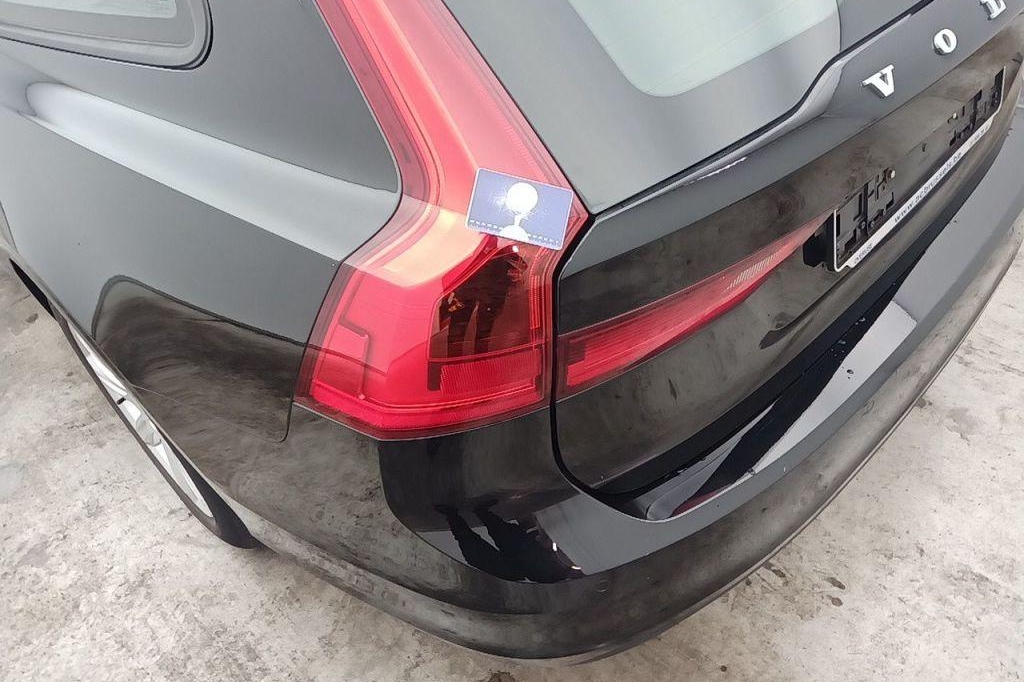 Volvo V90 2017 фото 26