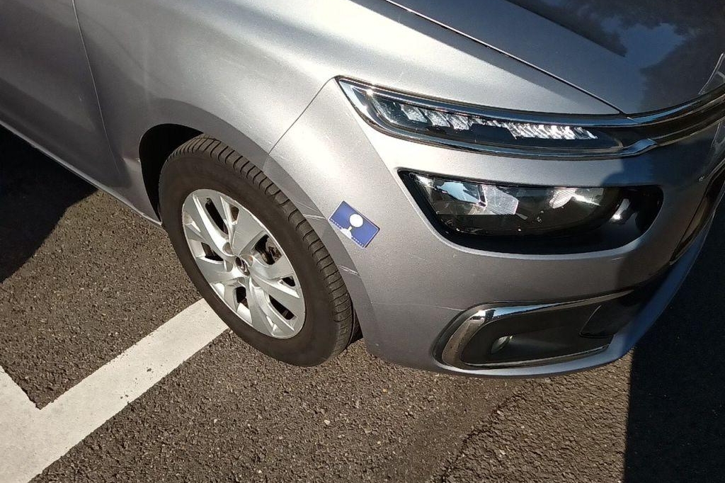 Citroen Grand C4 Picasso 2017 фото 19