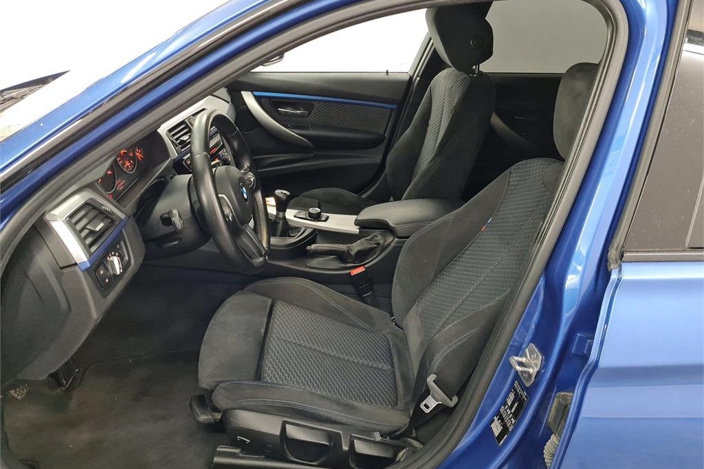 BMW 3er Touring 2015 фото 3