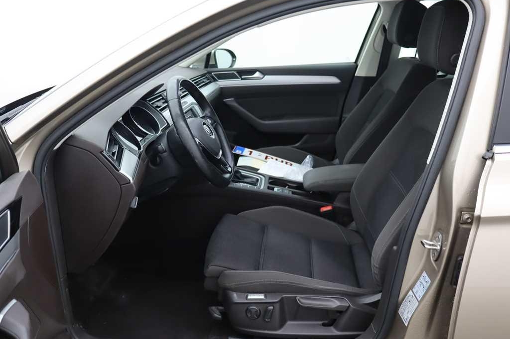 Volkswagen Passat Variant 2016 photo 4