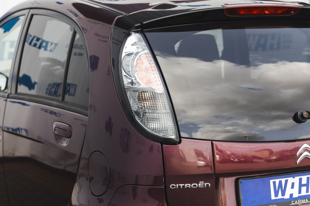 Citroen C-Zero 2011 photo 10