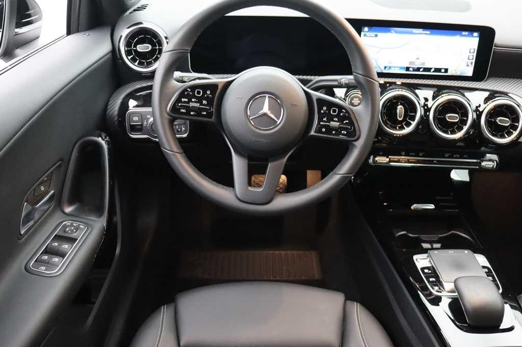 Mercedes-Benz A-Klasse 2019 photo 4