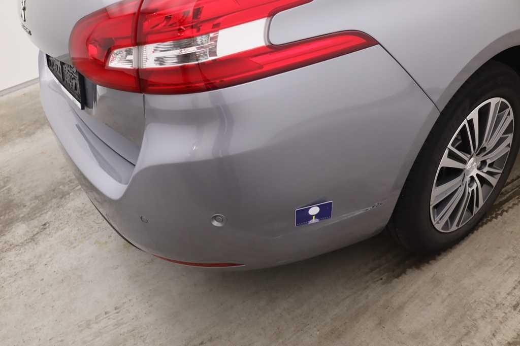 Peugeot 308 2020 фото 12