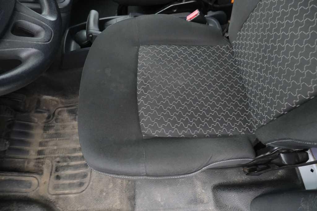 Renault Kangoo 2015 photo 12