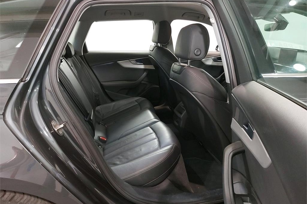 Audi A4 Avant 2016 фото 7