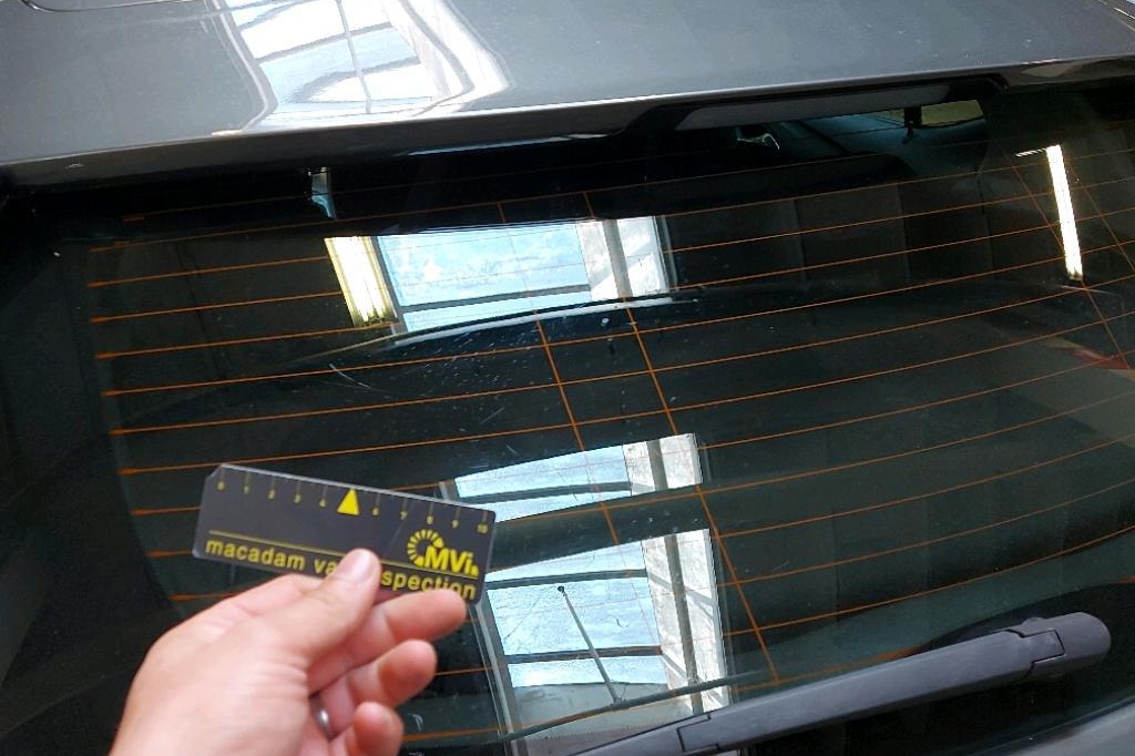 Opel Astra 2017 фото 11