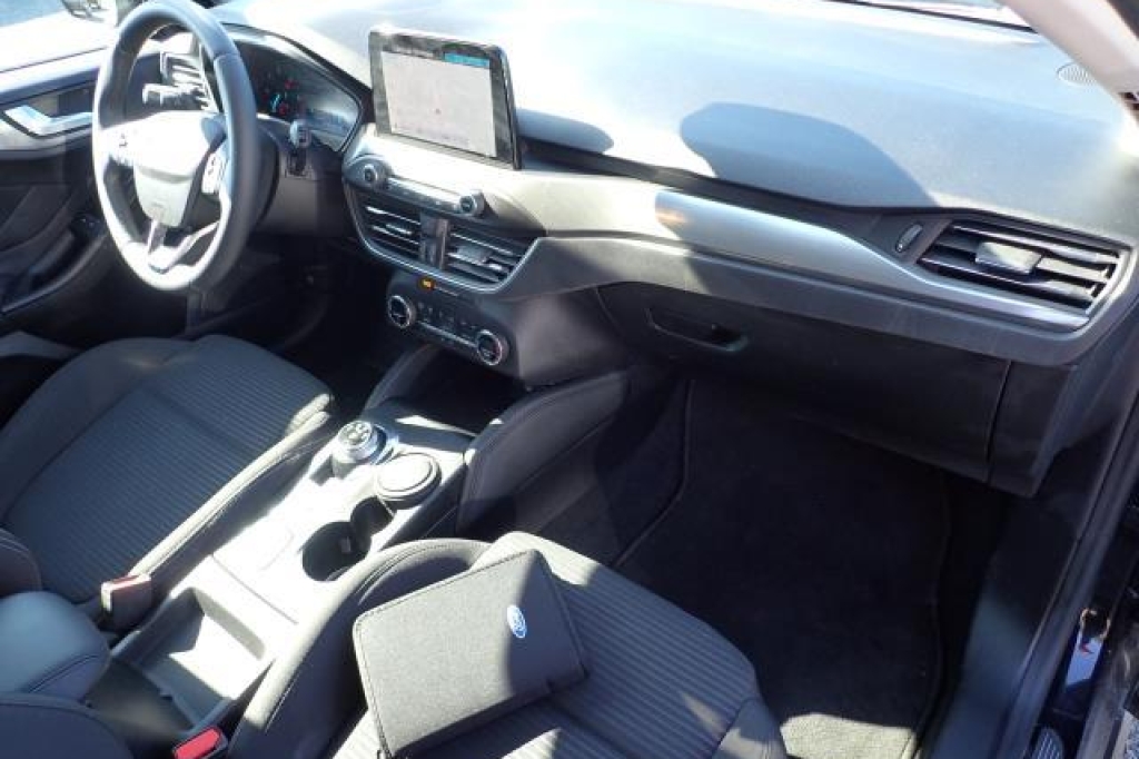 Ford Focus 2019 photo 3