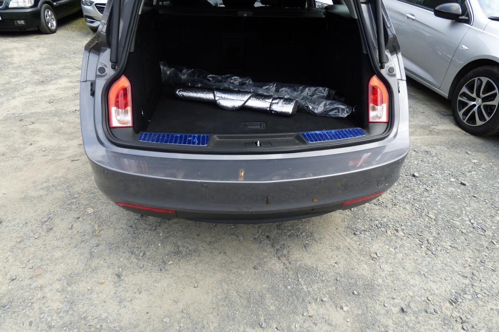 Opel Insignia Sports Tourer 2017 фото 34