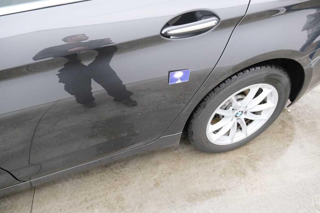 BMW 5 Series 2017 photo 9