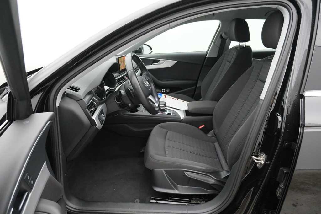 Audi A4 2016 photo 3