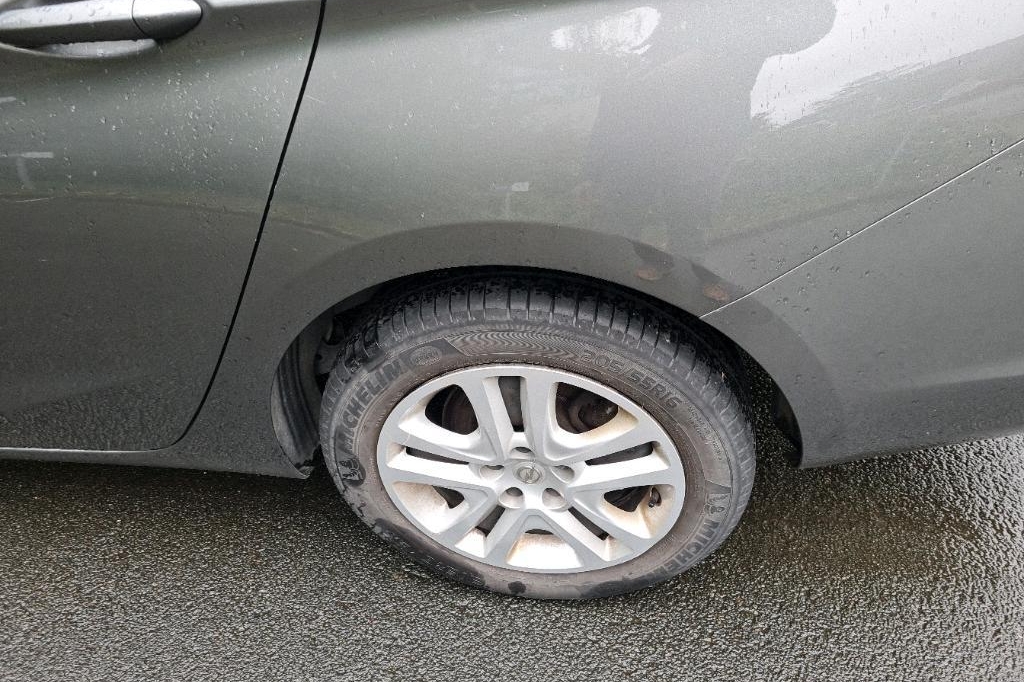 Opel Astra Sports Tourer 2017 photo 40