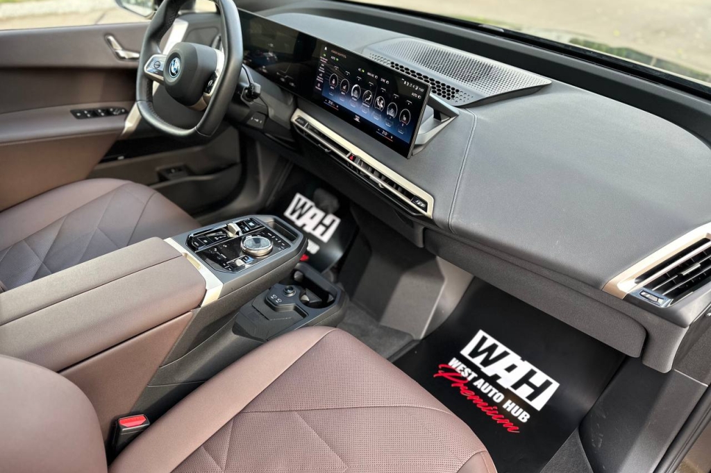 BMW iX xDrive40 2021 photo 12