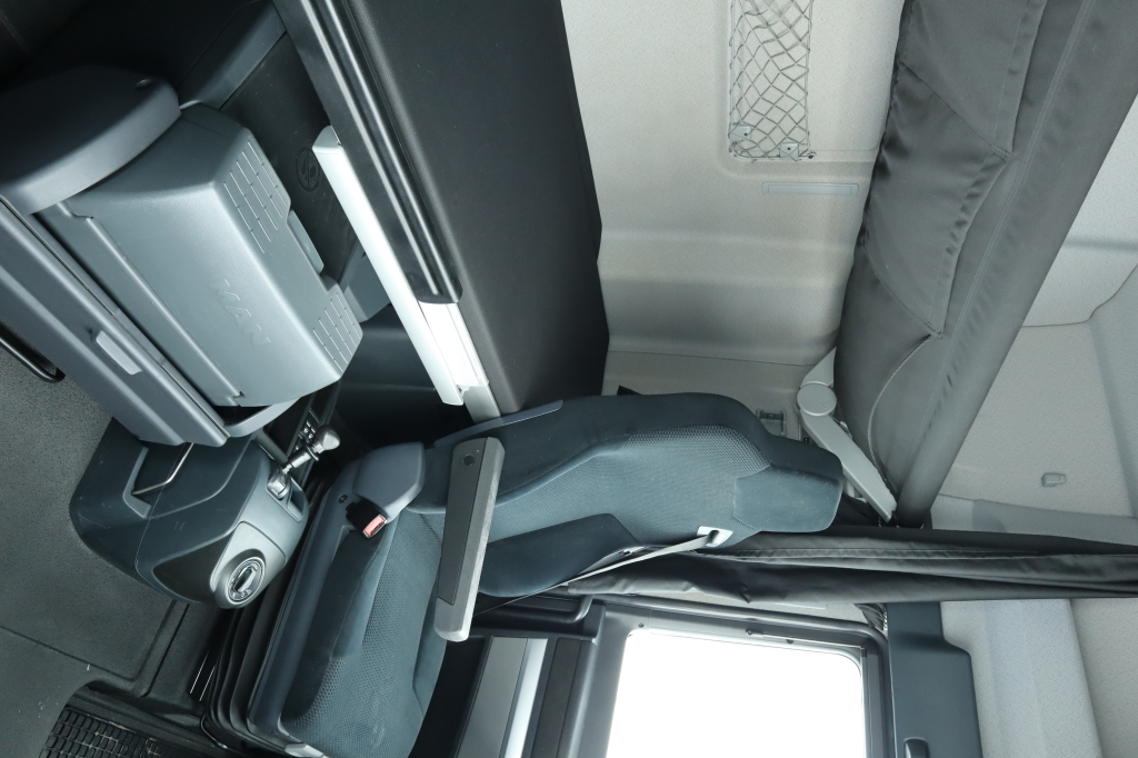 MAN TGX 18.440 2013 photo 16