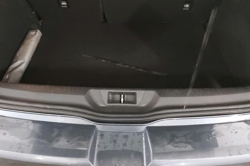 Renault Megane 2018 фото 12