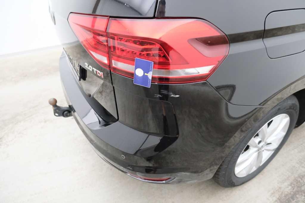 Volkswagen Touran 2017 фото 101