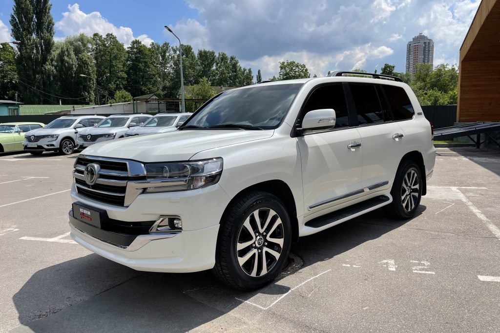 Toyota Land Cruiser 200 Executive Lounge 2019 photo 4