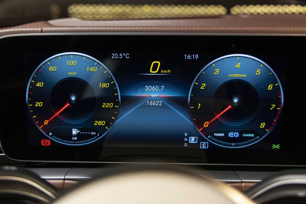 Mercedes-Benz Maybach GLS 600 2022 photo 70