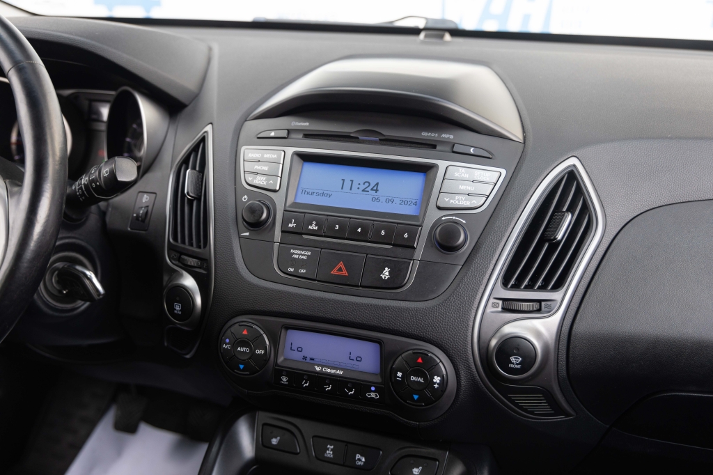 Hyundai ix35 2014 photo 22