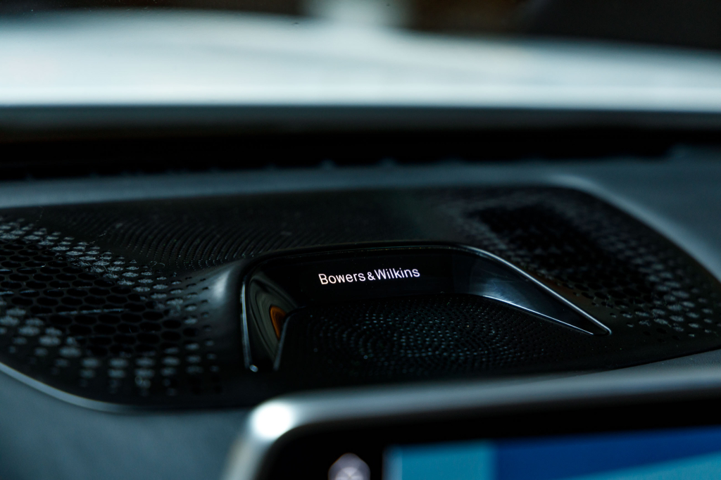 BMW 740 2016 photo 46