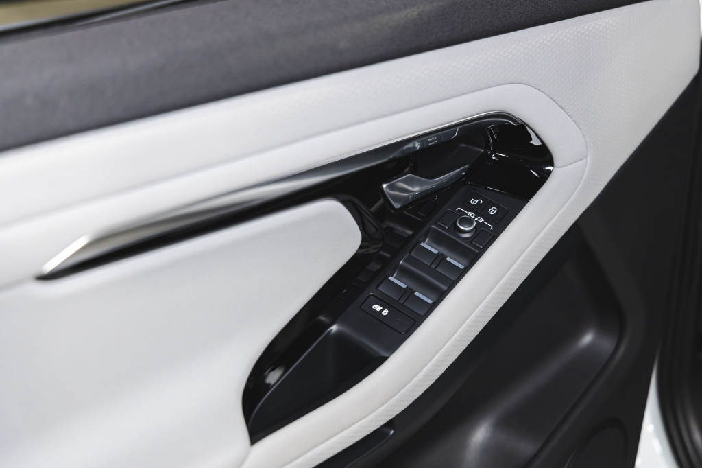 Land Rover Range Rover Evoque 2020 photo 18