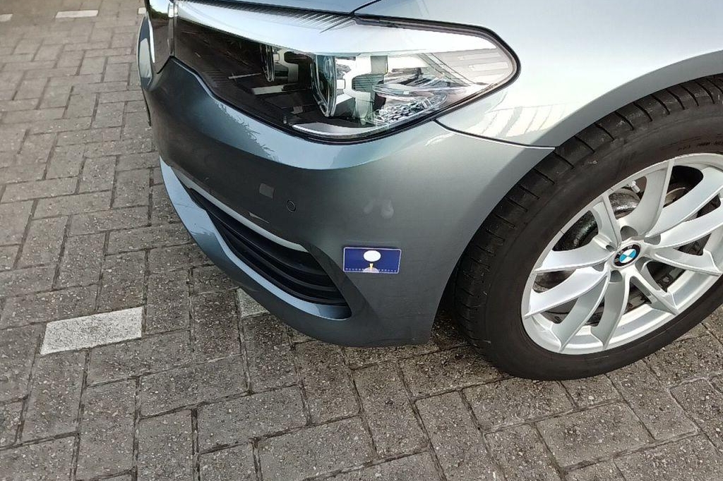 BMW 5 Series 2018 фото 15