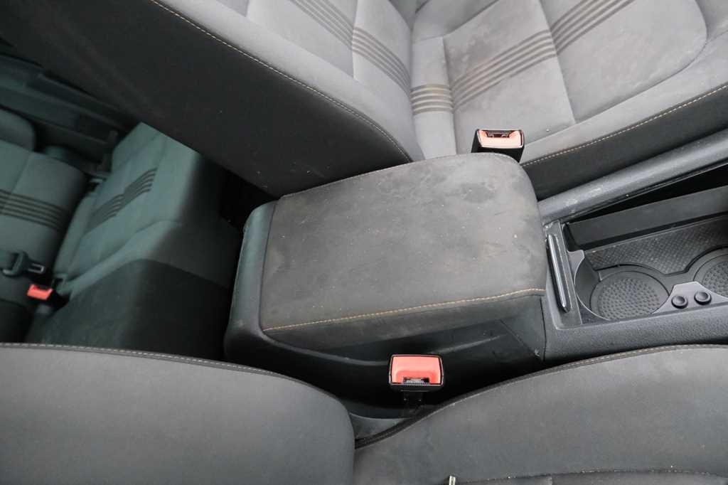 Volkswagen Golf Sportsvan 2017 photo 89