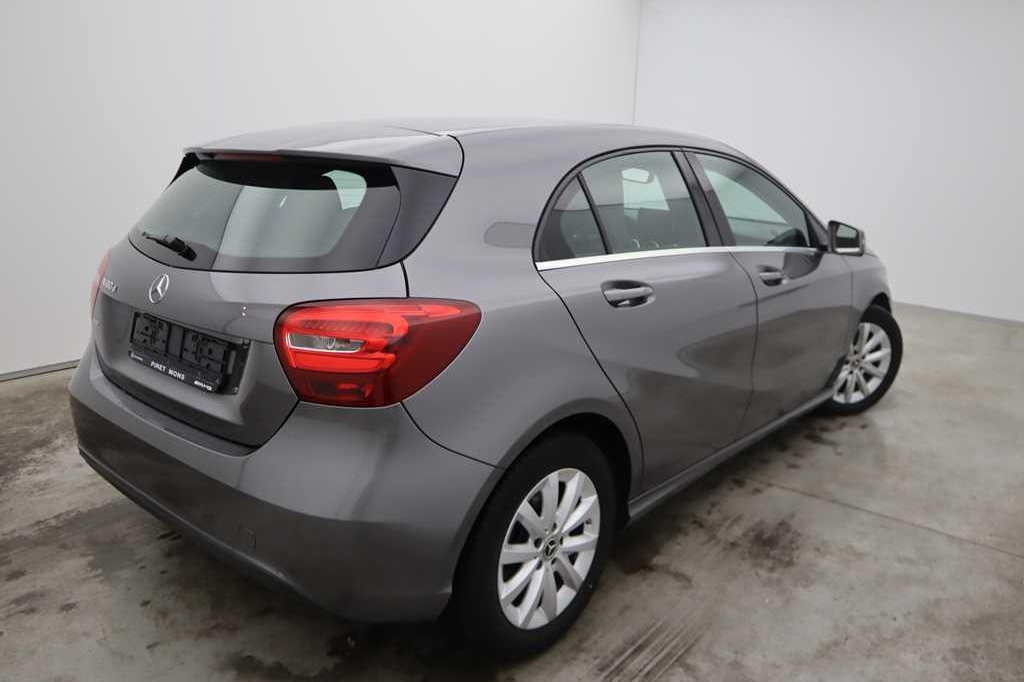 Mercedes-Benz A-Klasse 2017 photo 3