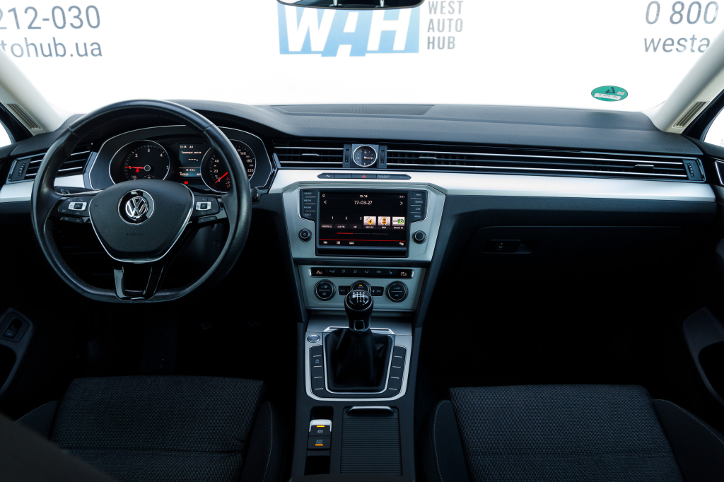 Volkswagen Passat B8 фото 7