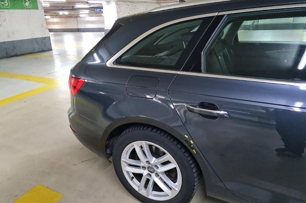 Audi A4 Avant 2016 фото 19