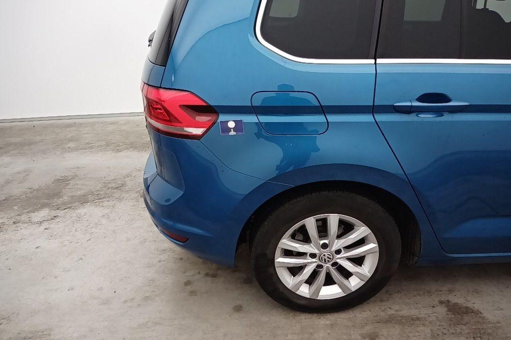 Volkswagen Touran 2017 фото 34