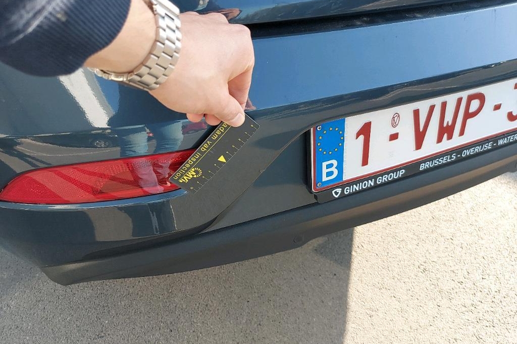 Volvo V40 2019 photo 21