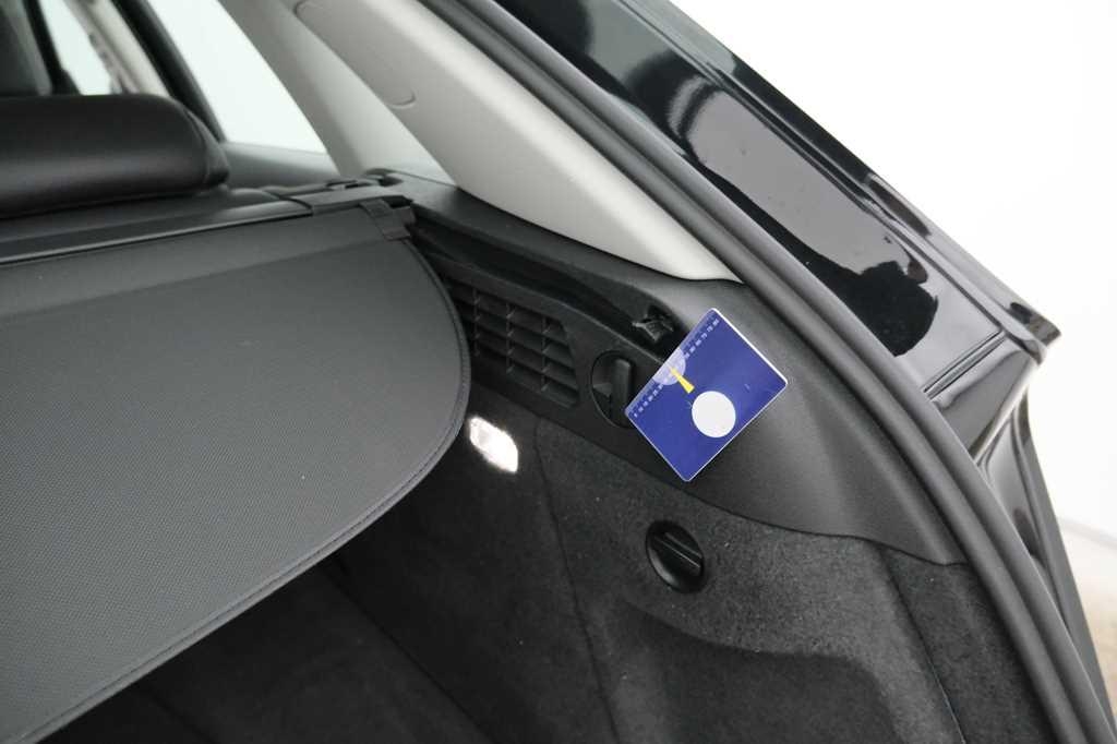 Audi Q3 2017 фото 10