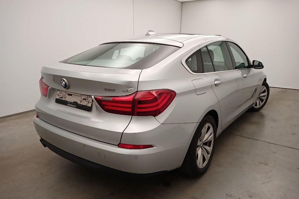 BMW 5er Gran Turismo 2016 photo 6