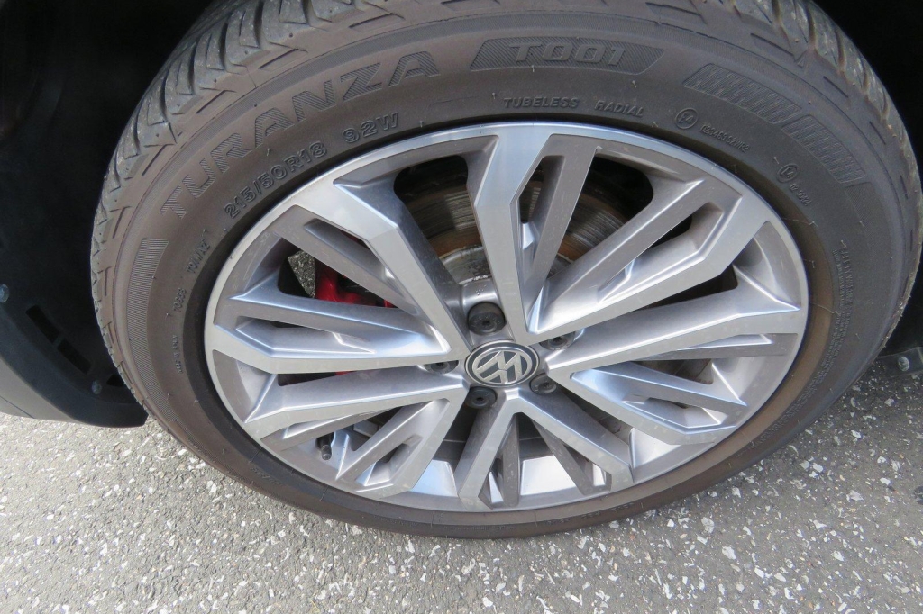 Volkswagen T-Roc 2019 фото 4