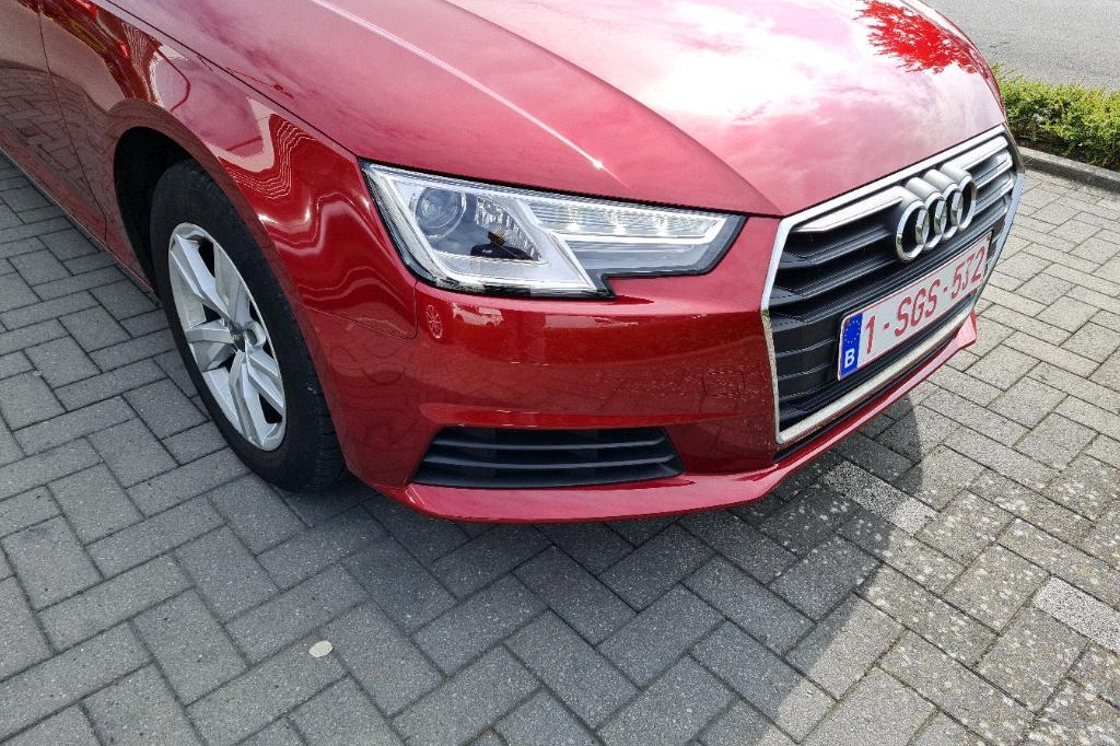 Audi A4 2017 photo 25