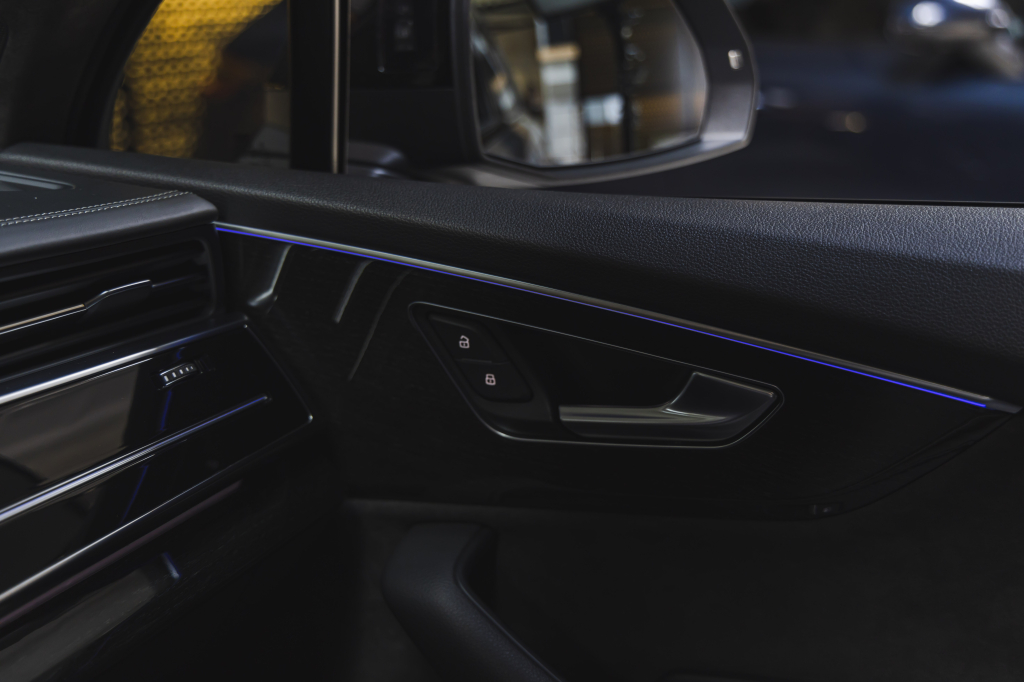 Audi Q7 S-Line 2021 photo 39