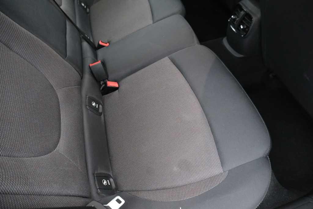 MINI One Clubman 2016 photo 34