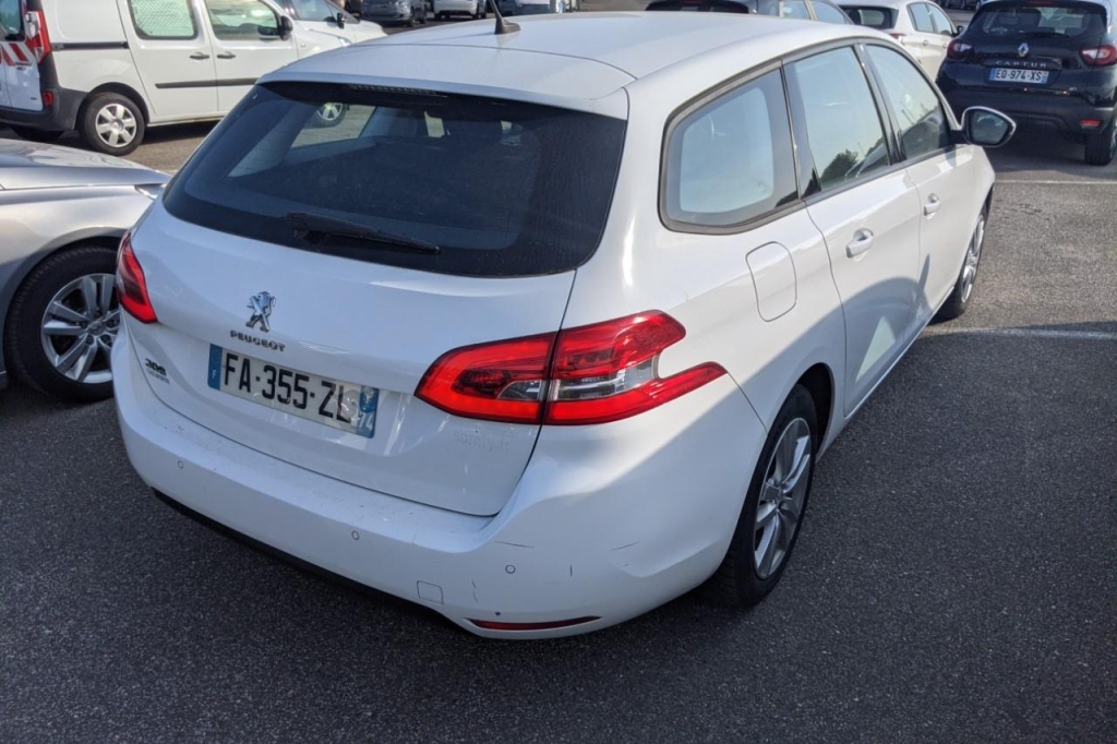 Peugeot 308 2018 photo 6