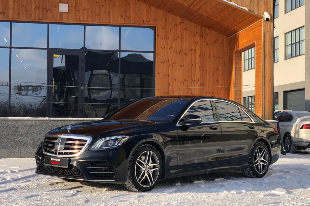 Mercedes-Benz S 560 4matic Long 2017 photo 2